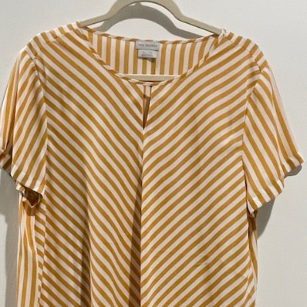 striped short sleeve blouse
